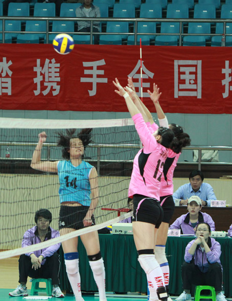 详细阅读:上海女排(上海女排沈弘) 上海女排(上海女排沈弘)